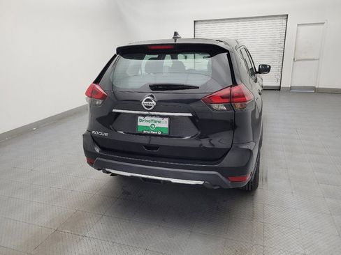 Used 2019 Nissan Rogue S FWD image 7