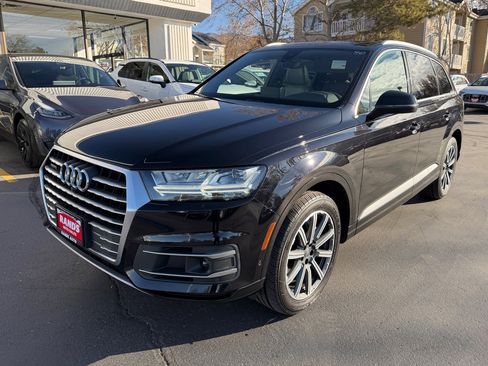 Used 2019 Audi Q7 2.0T Premium Plus w/ Premium Plus Package image 16