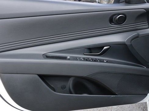 Certified 2026 Hyundai Elantra Sport FWD image 17