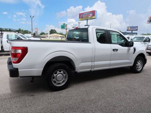 Used 2022 Ford F150 XL RWD image 4