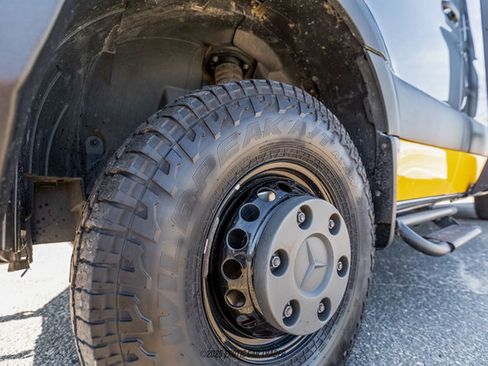 Used 2022 Mercedes-Benz Sprinter 3500 image 51