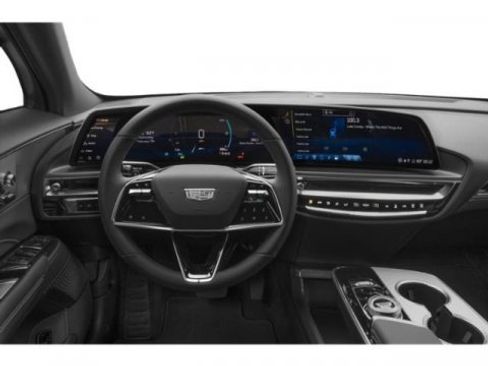 Certified 2024 Cadillac Lyriq Luxury image 8