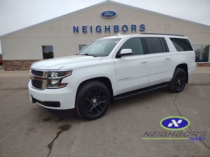Used 2017 Chevrolet Suburban LT
