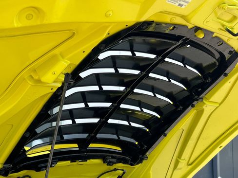 Used 2021 Ford Mustang Shelby GT500 w/ Carbon Fiber Track Pack RWD image 50