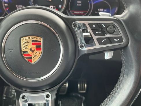 Used 2020 Porsche Cayenne Turbo AWD/4WD image 29