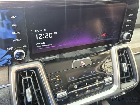 Certified 2022 Kia Sorento S image 23