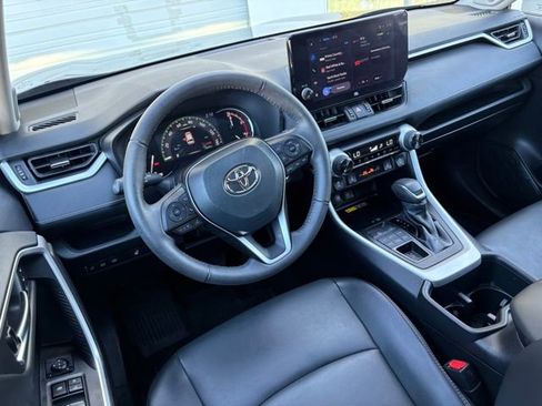 Used 2024 Toyota RAV4 XLE Premium image 26