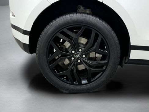 Used 2023 Land Rover Range Rover Evoque SE image 8