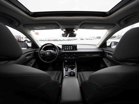 Used 2024 Honda Accord EX-L image 19