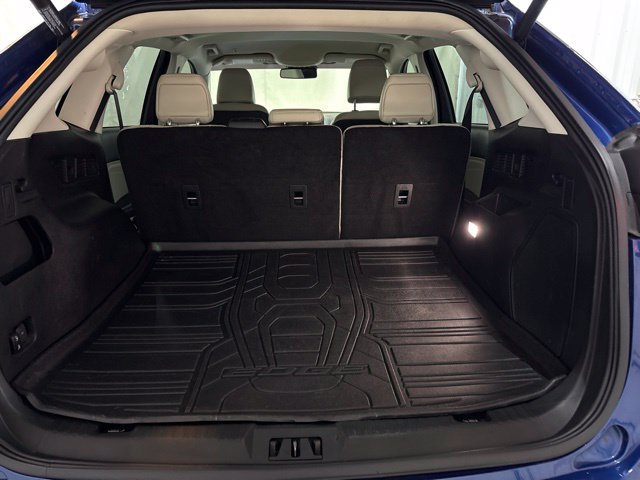 Used 2021 Ford Edge Titanium w/ Cargo Accessory Package FWD image 11