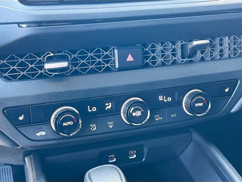 Used 2025 Honda Accord SE image 14