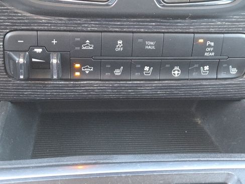 Used 2014 RAM 1500 Limited image 30