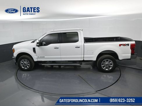 Used 2018 Ford F250 Lariat w/ Lariat Ultimate Package AWD/4WD image 49