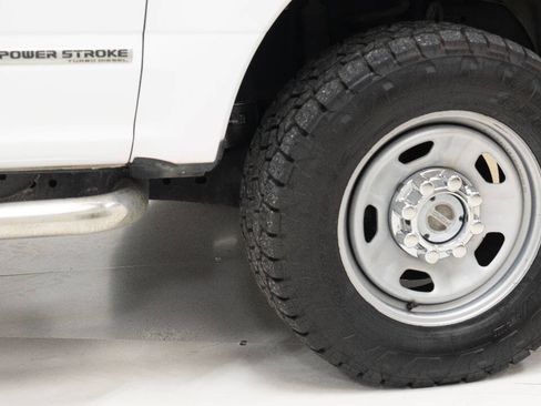 Used 2018 Ford F350 XL w/ Power Equipment Group AWD/4WD image 68