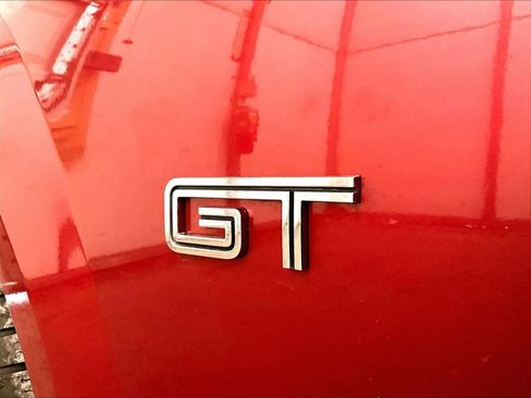 Used 2005 Ford Mustang GT Premium RWD image 13