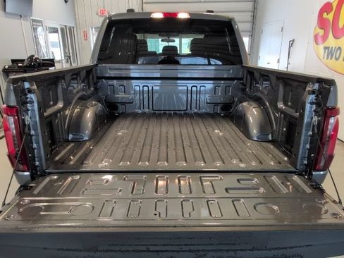 New 2026 Ford F150 XLT w/ XLT Black Appearance Package AWD/4WD image 28