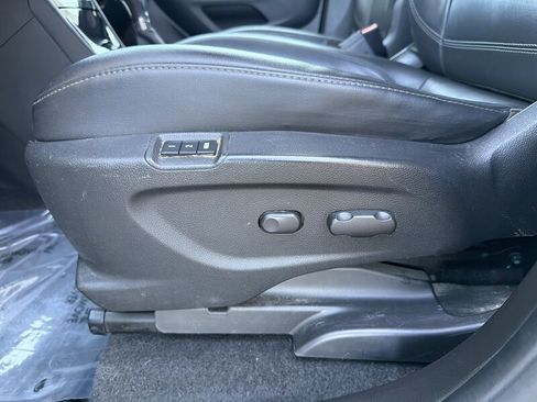 Used 2018 Buick Encore Essence image 45