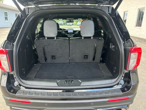 Used 2022 Ford Explorer ST w/ ST Street Pack AWD/4WD image 26