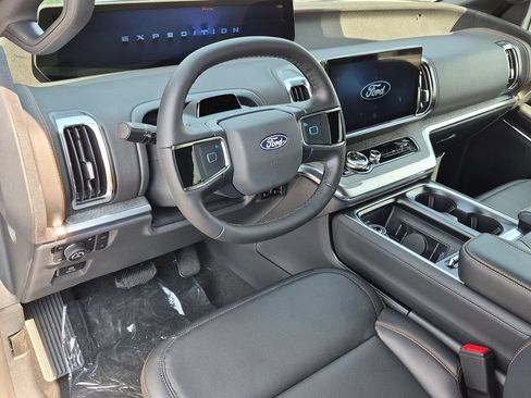 New 2027 Ford Expedition Tremor w/ Driver's Package AWD/4WD image 10