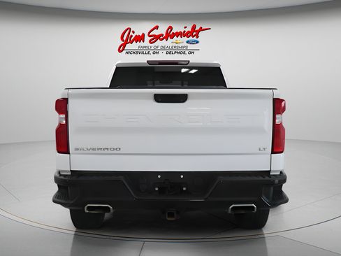 Used 2021 Chevrolet Silverado 1500 LT Trail Boss w/ Convenience Package II AWD/4WD image 6