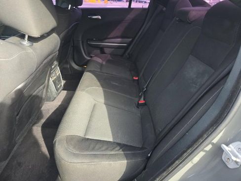 Used 2018 Dodge Charger R/T Scat Pack RWD image 17