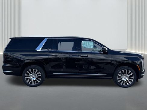New 2026 Cadillac Escalade ESV Platinum Luxury image 4