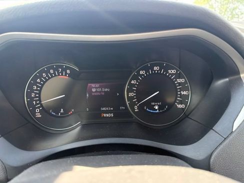 Used 2013 Lincoln MKZ FWD image 16