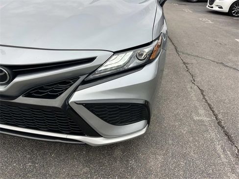 Used 2023 Toyota Camry XSE image 9