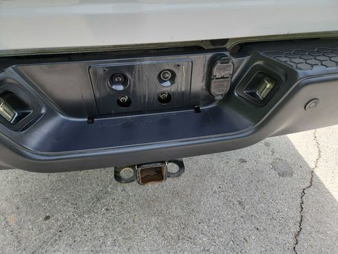 Used 2018 RAM 2500 Power Wagon w/ Leather & Luxury Group image 6