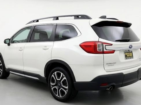 Used 2023 Subaru Ascent Limited AWD/4WD image 2
