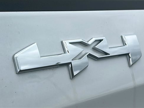 New 2025 GMC Sierra 1500 Elevation w/ Preferred Package image 8