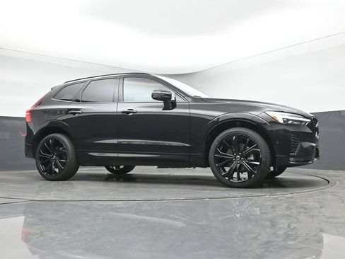 Used 2024 Volvo XC60 B5 Ultimate w/ Protection Package Premier AWD/4WD image 38