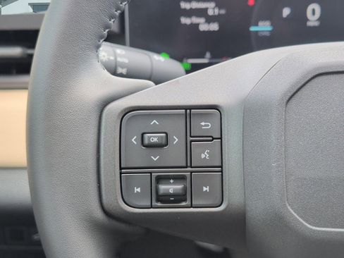 Used 2026 Toyota RAV4 XLE Premium FWD image 14