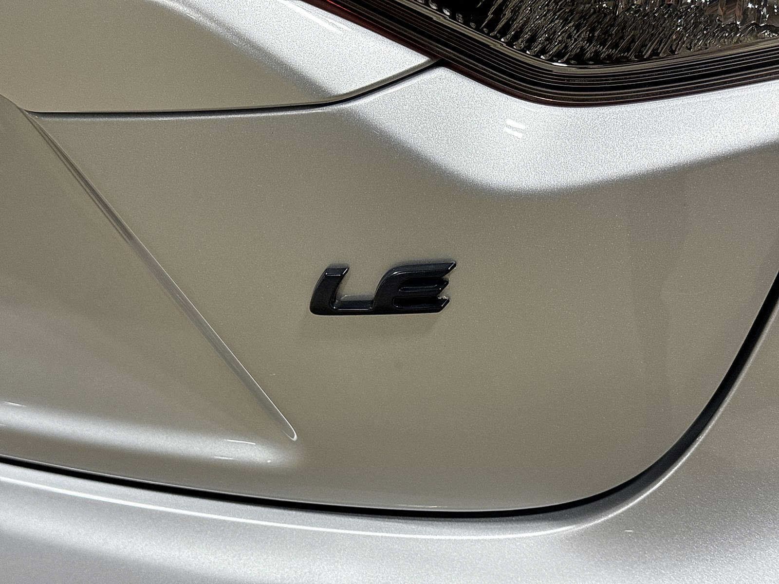Used 2021 Toyota Corolla LE w/ Carpet Mat Package (TMS) FWD image 25