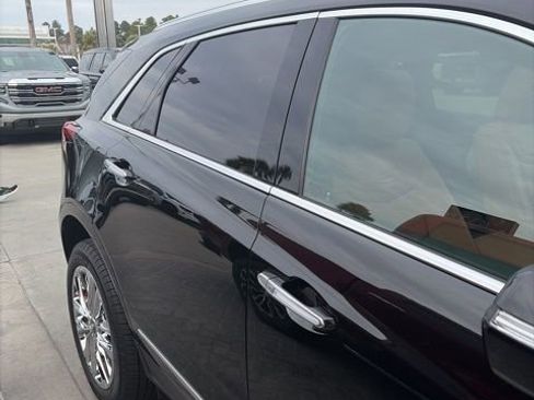 Used 2024 Cadillac XT5 Premium Luxury image 3