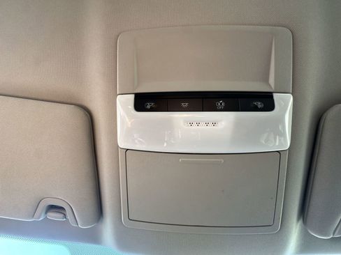 Used 2025 Nissan Altima 2.5 S FWD image 17