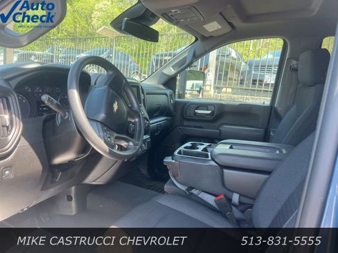Used 2024 Chevrolet Silverado 2500 Custom w/ Custom Value Package AWD/4WD image 5
