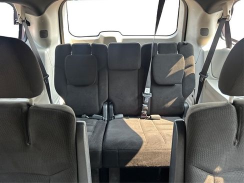 Used 2015 Dodge Grand Caravan SE FWD image 35