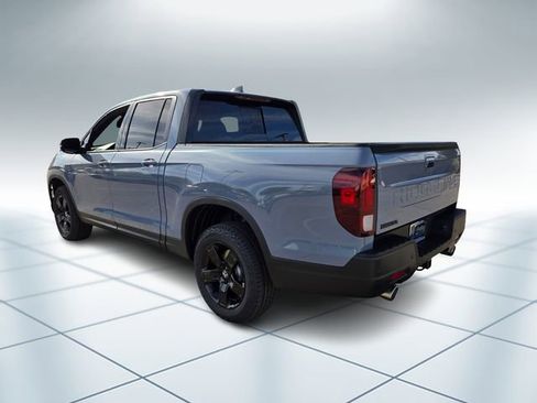 New 2026 Honda Ridgeline Black Edition image 3