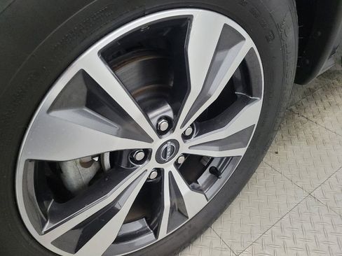 Used 2023 Nissan Murano SV image 31