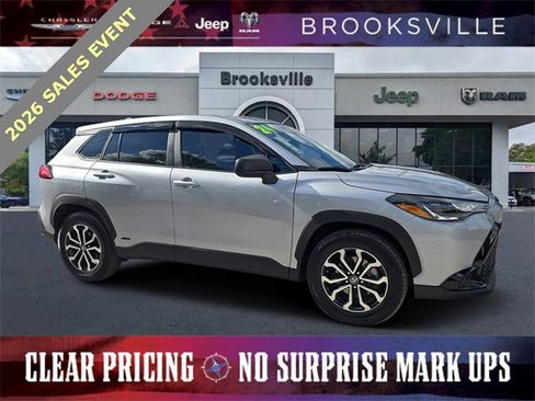 Used 2024 Toyota Corolla Cross S image 1