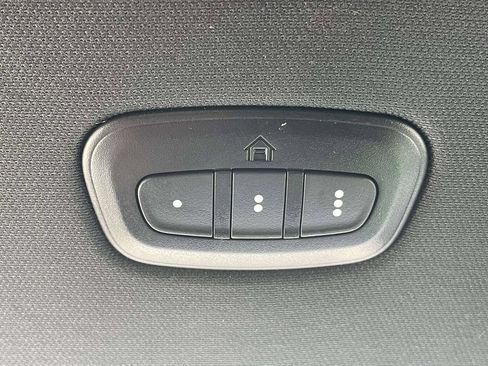 Used 2025 RAM 1500 Big Horn AWD/4WD image 29