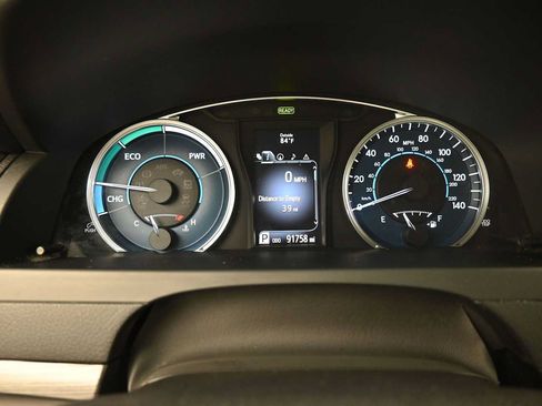 Used 2015 Toyota Camry XLE FWD image 7