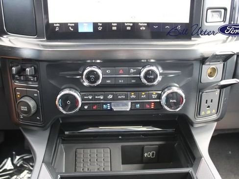 New 2026 Ford F250 Lariat w/ Black Appearance Package AWD/4WD image 14