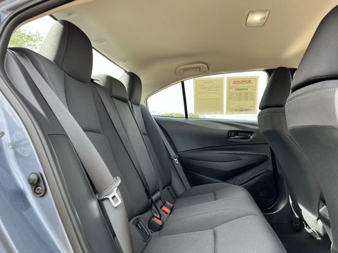 Used 2025 Toyota Corolla LE FWD image 26