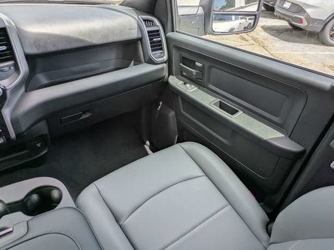New 2026 RAM 3500 Tradesman AWD/4WD image 17