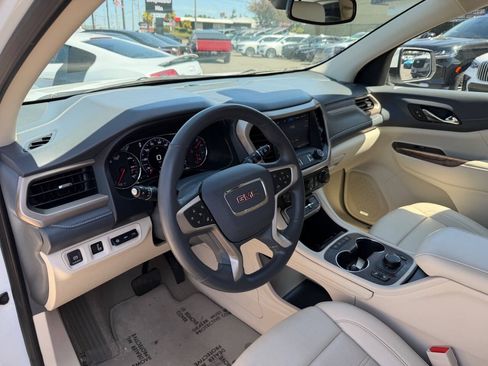 Used 2023 GMC Acadia Denali AWD/4WD image 42