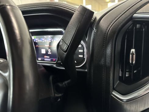 Certified 2022 GMC Sierra 1500 Denali w/ Denali Premium Package image 16