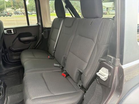Used 2020 Jeep Wrangler Unlimited Sport AWD/4WD image 13
