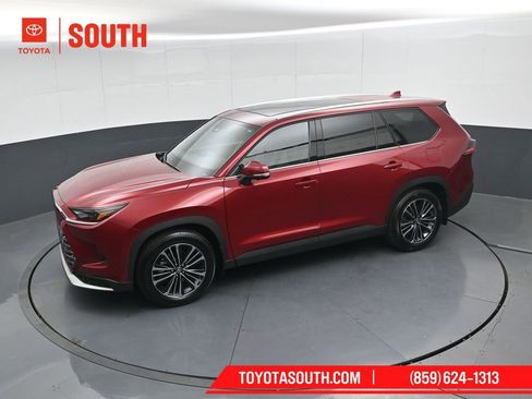 Used 2026 Toyota Grand Highlander AWD Hybrid image 57